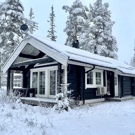 Mysig Timmerstuga Med Utsikt Oever Tandadalens Anlaeggningar Sälen Exterior photo